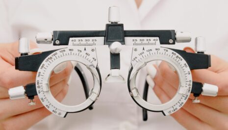 How to become an optometrist in Singapore | Chews Optics